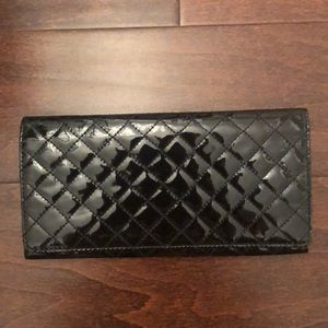 Classic women’s Black clutch